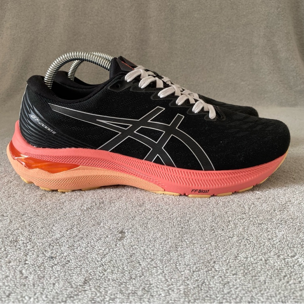 Asics Shoes Womens 10 Black GT-2000 11 Running Athletic Sneakers 1012B271-006